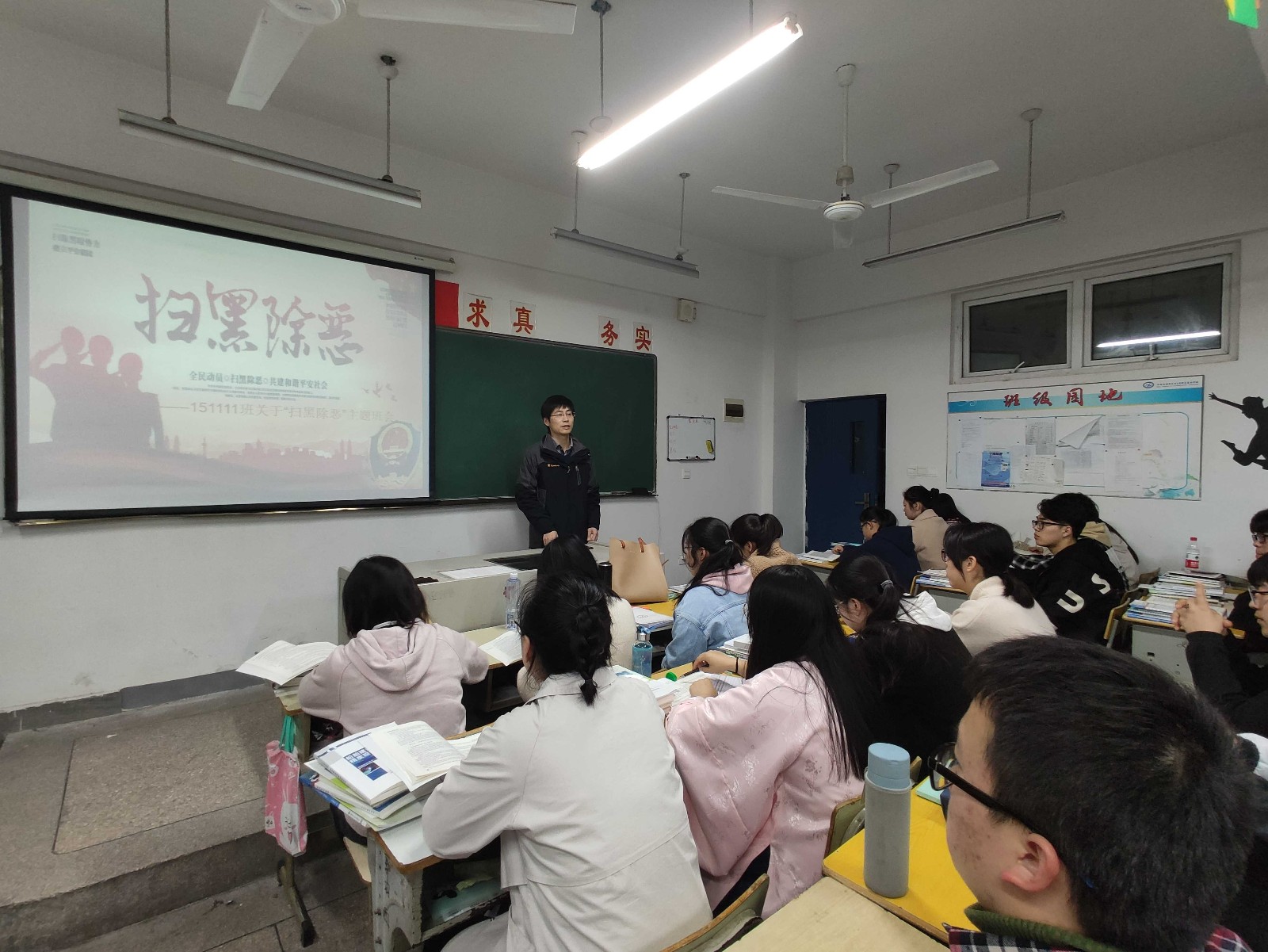 1554096963344002710.jpg 魏斌.jpg