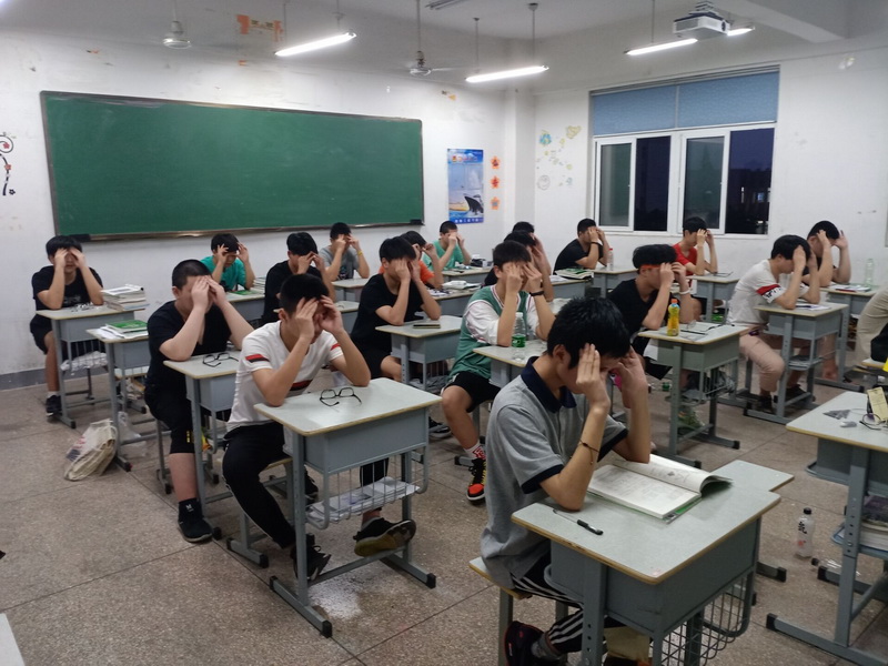 1591933678428073869.jpg 1E6A98D895FF230E714AA50F1246C029.jpg