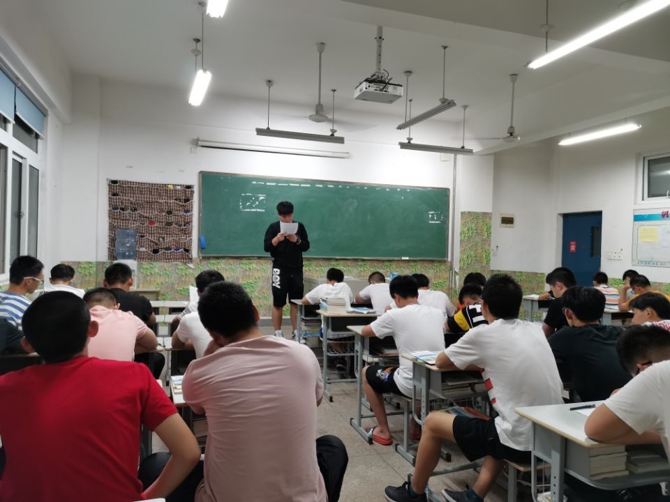 1575255426080066354.jpg 1575255426080066354.jpg