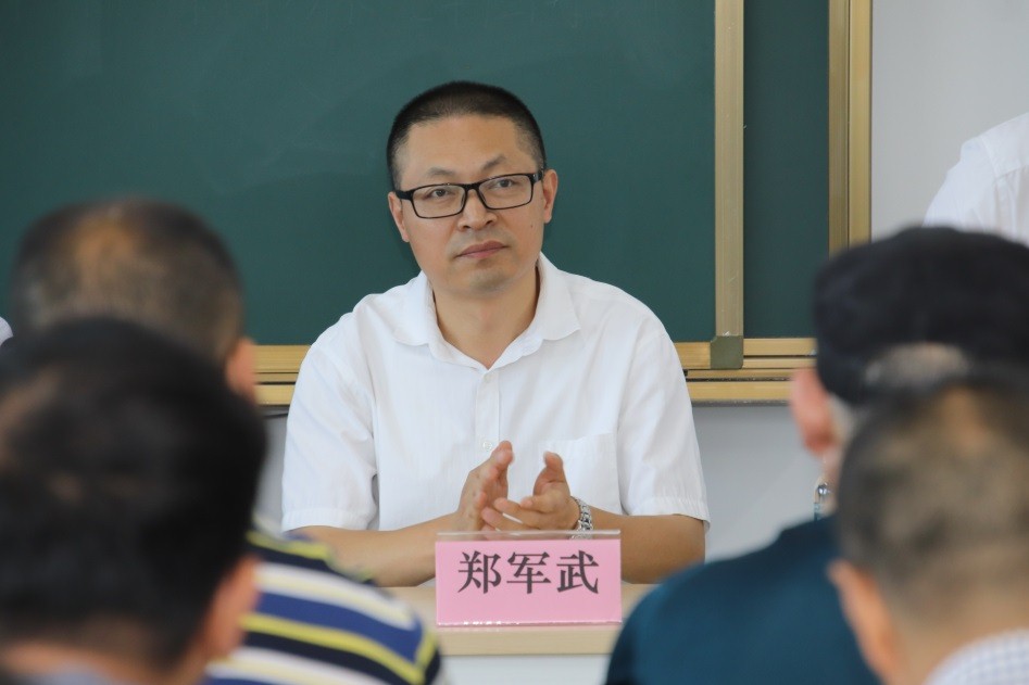 国网江苏电力新能源汽车应用研讨会在新能源实训中心举行