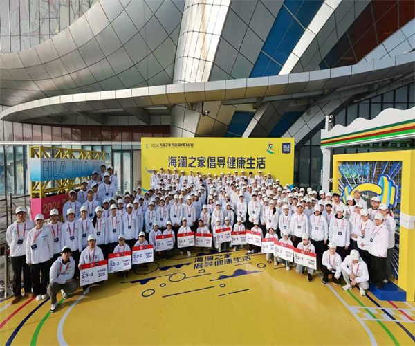 秋风畅跑，服务相伴-学校志愿者助力2024环蠡湖半程马拉松