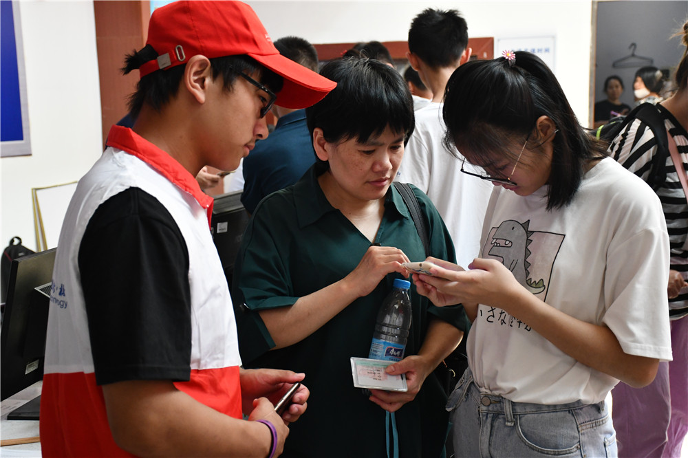 1599553174247094216.jpg DSC_7230.jpg