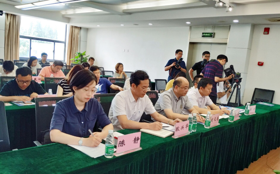 1561448401651057712.png 00.png