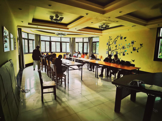 MLTY.COM心理健康协会开展“盲人排队”朋辈团辅活动