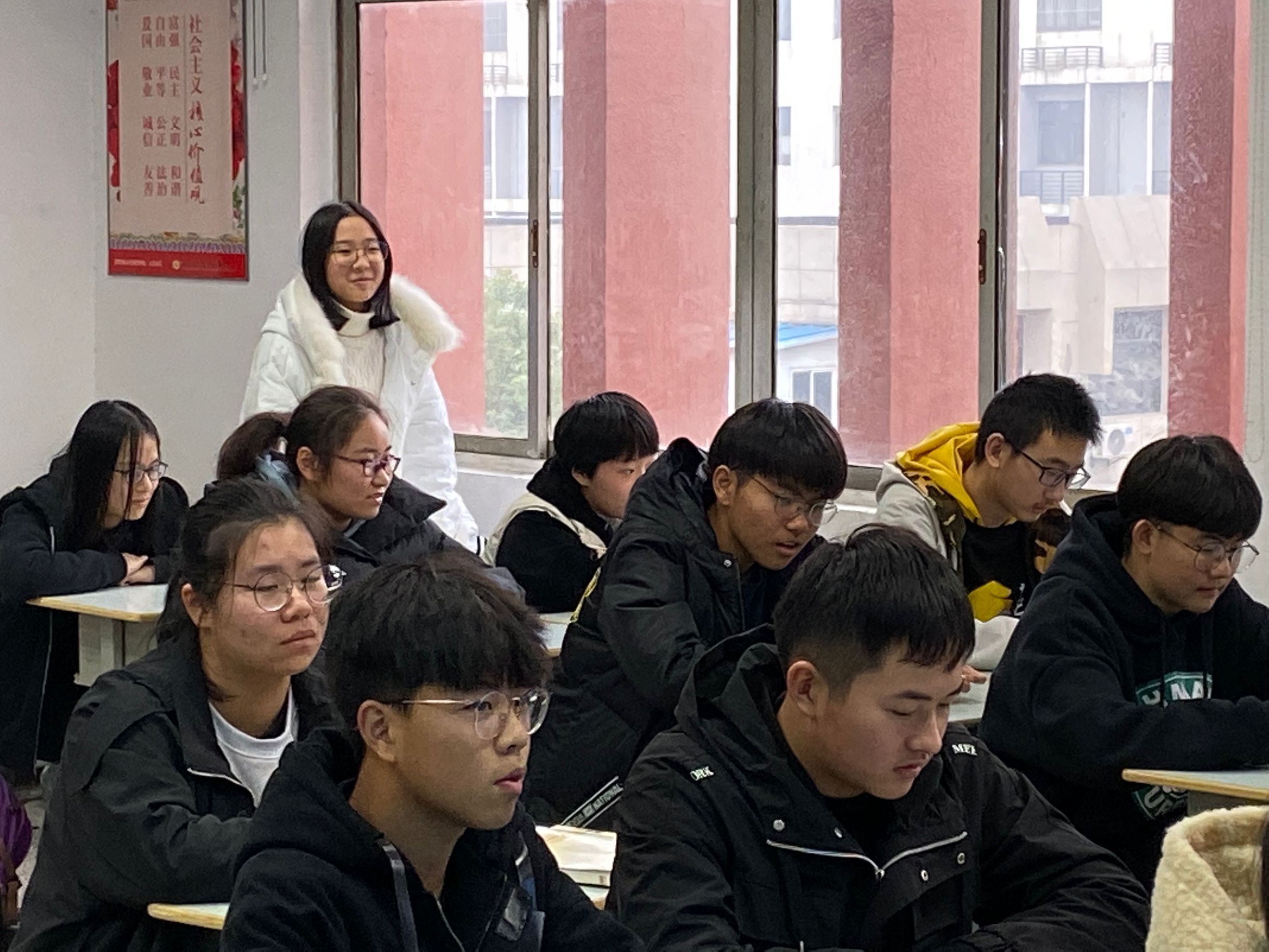 1575296836270085283.jpg 3.jpg